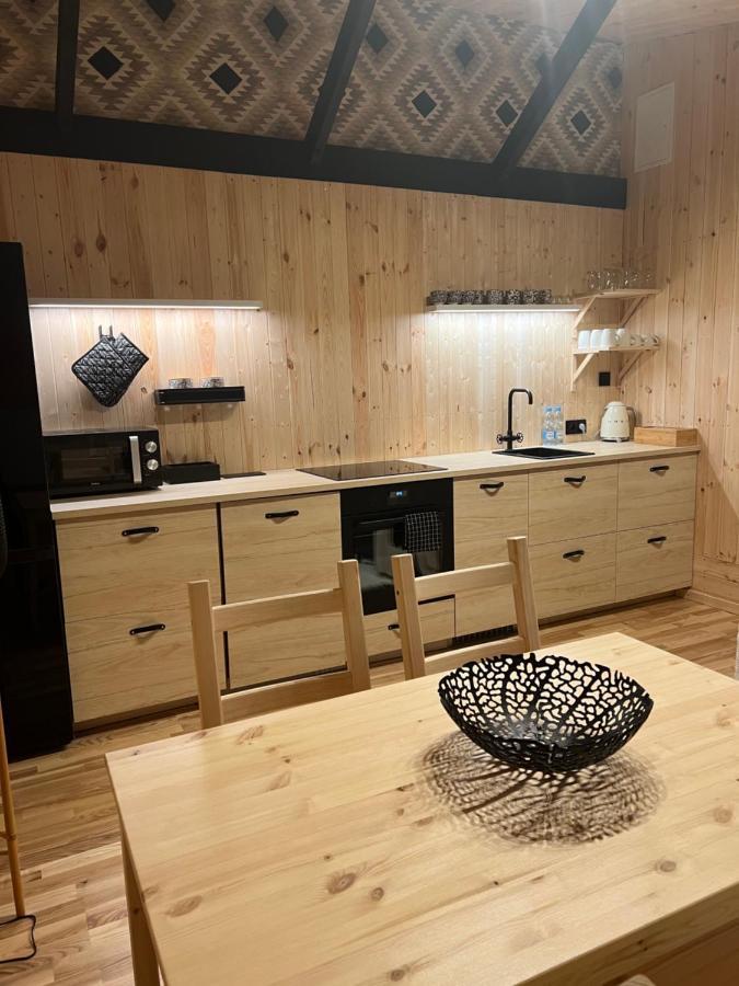Appartamento Wiatkapl Leśna Esterno foto